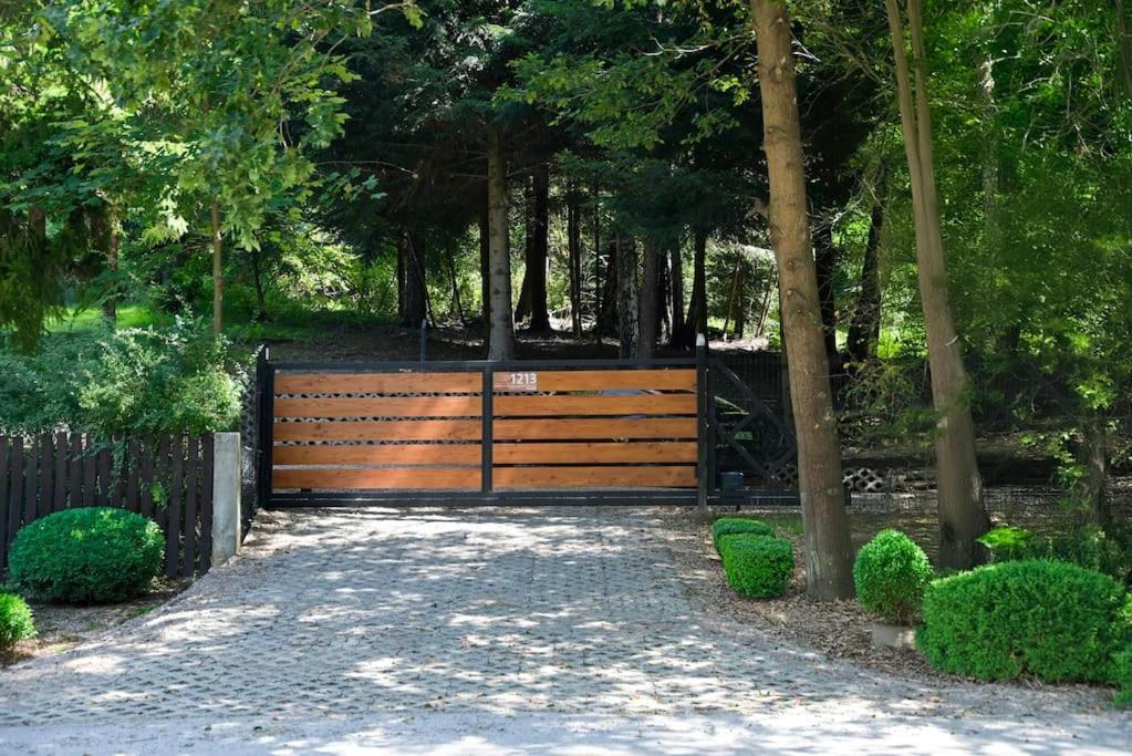 Polana Slowikowa 5 Star- Domek W Gorach Z Jacuzzi, Sauna,Basen,Ogrod Z Lasem, Kominek I Narty Stroza  Екстер'єр фото